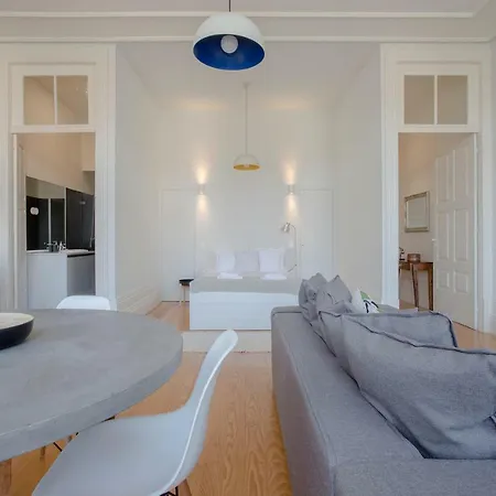 Apartament Downtown Spacious