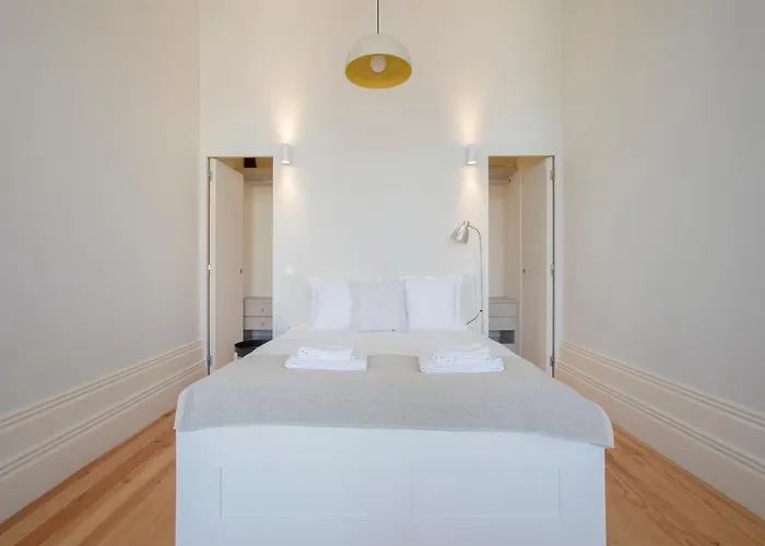 Διαμέρισμα Downtown Spacious